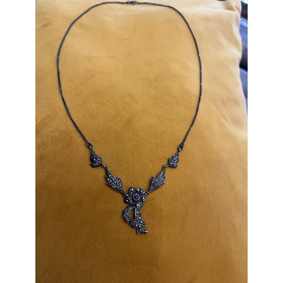 Sterling Silver Marcasite Garnet Flower Dangle Pendant Necklace 18.5” 9 Gram 925 - Picture 9 of 9